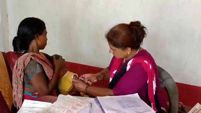 हसनगंज के आंगनबाड़ी केंद्र संख्या 66 बैरगाछी में नियमित टीकाकरण शिविर का हुआ आयोजन, कुल 20 बच्चे को दिया गया टीका