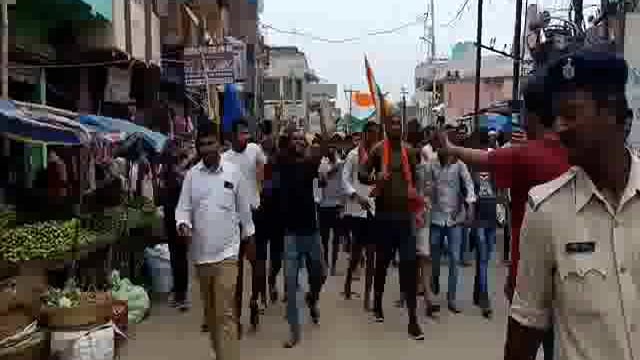 हिलसा में भी अग्निपथ योजना का विरोध प्रदर्शन,केंद्र सरकार के खिलाफ की नारेबाजी