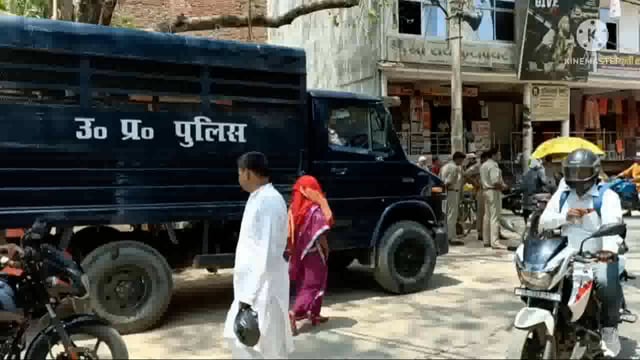 कौशांबी शांतिपूर्ण तरीके से पुलिस बल की मौजूदगी में संपन्न कराई गई जुमे की नमाज