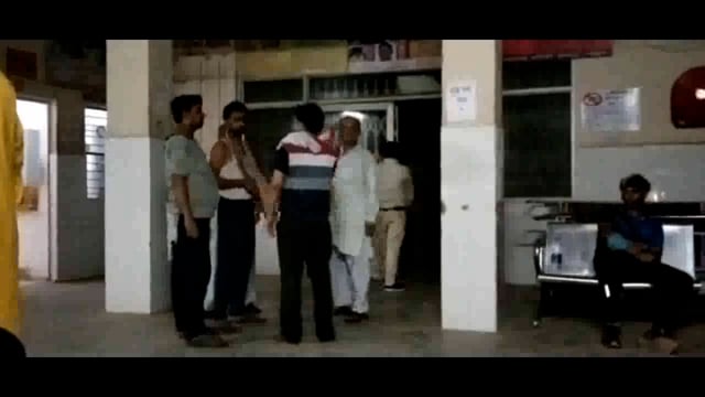 सुरीर के लोहई गांव में दुकानदार द्वारा दबंग से उधारी के पैसे मांगने पर की गई मारपीट 3 लोग हुए घायल