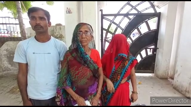दबंगों ने घर में घुसकर महिला सहित तीन को पीटा