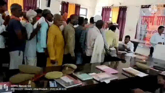 बीडीओ व प्रभारी समाधान दिवस अधिकारी फरियादियों को न्याय की जगह देते है दुत्कार।।