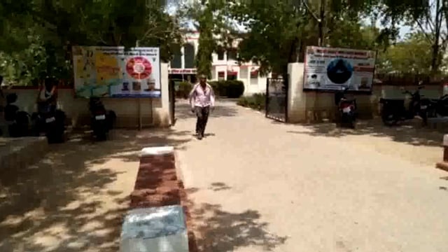 महोबा :- पुलिसकर्मियों पर लगा बुजुर्ग को बेवजह पीटने का आरोप