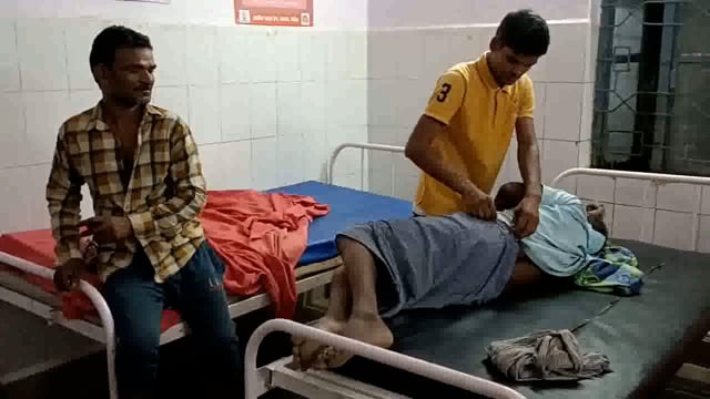 कबैया गांव में जमीनी विवाद सहित घरेलू मामले में हुई मारपीट में 4 लोग हुए घायल स्वास्थ्य केंद्र में कराया गया भर्ती