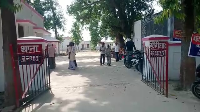 बहराइच थाना खैरी घाट खेतौनी पर निकाले गए 1,56000 किसान को नहीं लगी भनक खेतौनी निकलवाने पर हुआ खुलासा