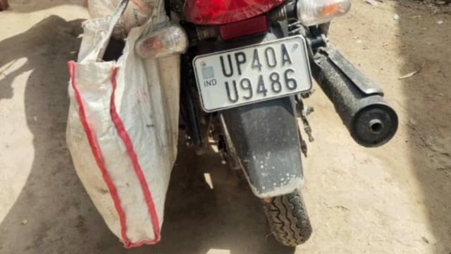 नयापुरवा के पास मोटरसाइकिल सवार ने छात्र को मारी टक्कर गंभीर हालत में अस्पताल में भर्ती