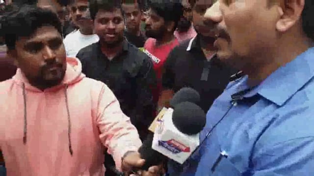 अज्ञात लोगों ने मिलकर रेप किया रेप किया लड़की आत्महत्या कर ली उसके विरोध में जनता ने मोर्चा निकाला