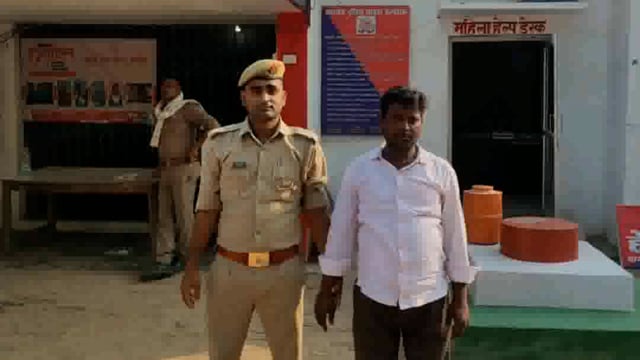 बहराइच पयागपुर पुलिस ने गश्त के दौरान नशे में शांति व्यवस्था खराब करने की कोशिश कर रहे युवक को गिरफ्तार कर जेल भेजा