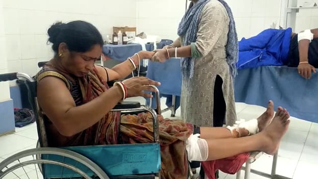 टोटो ने खाई पलटी तीन लोग बुरी तरीका से जख्मी सभी का अनुमंडल उपचार करने के बाद किया गया सदर अस्पताल रेफर घटना नवाबगंज    