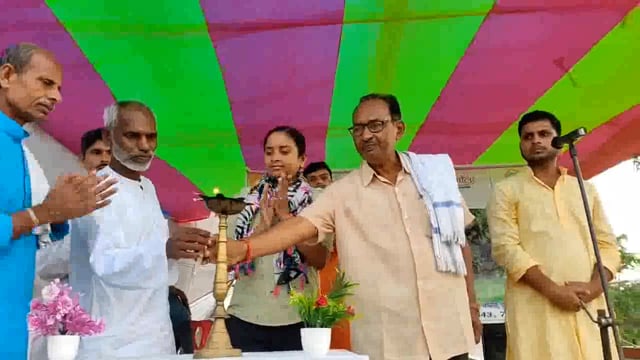 अंतरराष्ट्रीय योग दिवस के मौके पर सिमरी बख्तियारपुर अनुमंडल कार्यालय परिसर में एक दिवसीय योग शिविर प्रारंभ एसडीओ ने दीप 