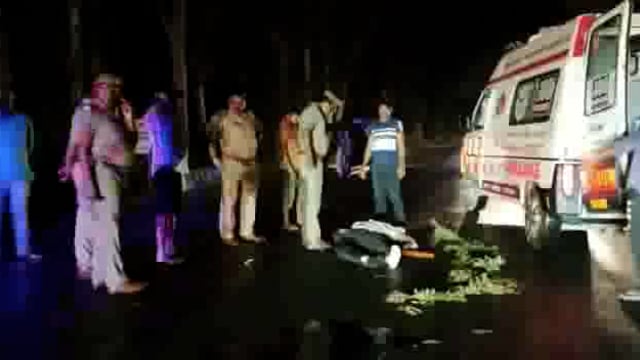 महोबा: अज्ञात वाहन की टक्कर से बाइक सवार बुजुर्ग की दर्दनाक मौत