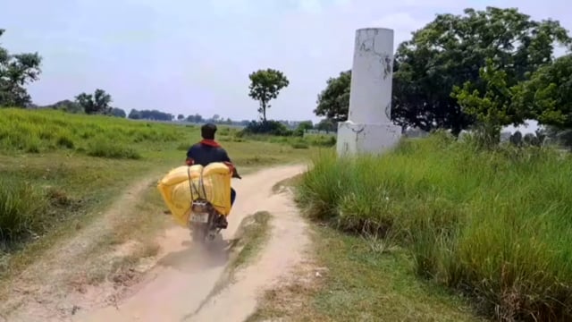 सिद्धार्थनगर जिले के बजहा बार्डर के पास अवैध उर्वरक की तस्करी 