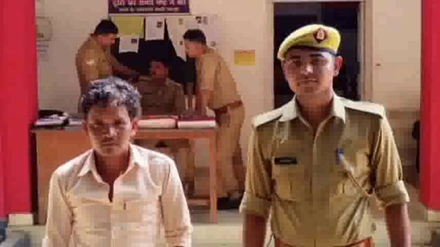 लहरपुर कोतवाली पुलिस के द्वारा 20 लीटर अवैध शराब के साथ 1 अभियुक्त को गिरफ्तार किया गया।