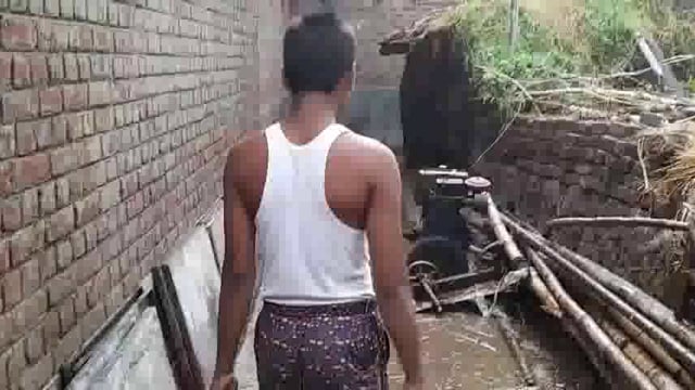 पहली बारिश में ही खोली विकास की पोल जलजमाव से ग्रामीण परेशान