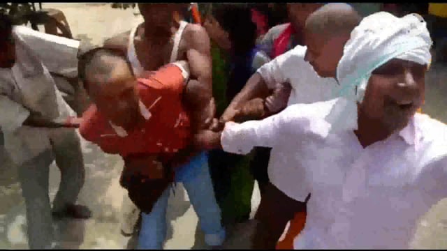 जमीनी विवाद में असलहा लहराने वाला युवक गिरफ्तार, तमंचा व जिंदा कारतूस बरामद।