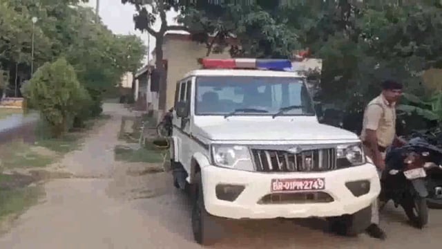 नौबतपुर के जीतू चक गांव में विवाहिता की हत्या कर रहा है पुनपुन नदी में शव को गाढ़ा