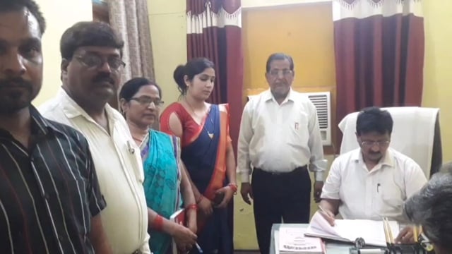 विशेश्वरगंज सामुदायिक स्वास्थ्य केंद्र पर अपर निदेशक स्वास्थ्य ने किया निरीक्षण