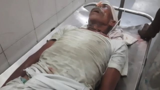 बेगमपुर के पास सड़क पार करते समय बुजुर्ग को बाइक सवार ने मारी ठोकर,हादसे में बुजुर्ग हुआ घायल,इलाज जारी