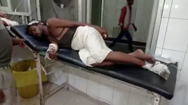 कल्ली चौराहा के पास बुजुर्ग को बचाने के प्रयास में हादसा, बाइक पर सवार दो लोग घायल