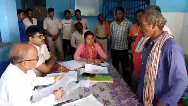 धोरैया व धनकुंड थाना में लगा जनता दरबार, भूमि विवाद के मामले सुलझाए गए