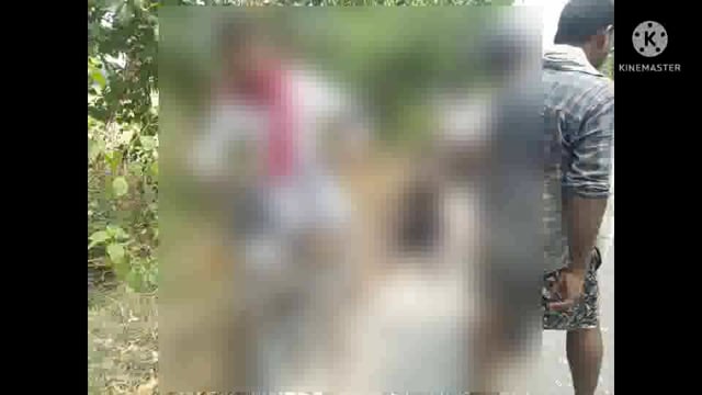 बदोसराय चौराहे पर बाइक व ई रिक्शा की हुई जोरदार भिड़ंत ई रिक्शा चालक गंभीर रूप से हुआ घायल 