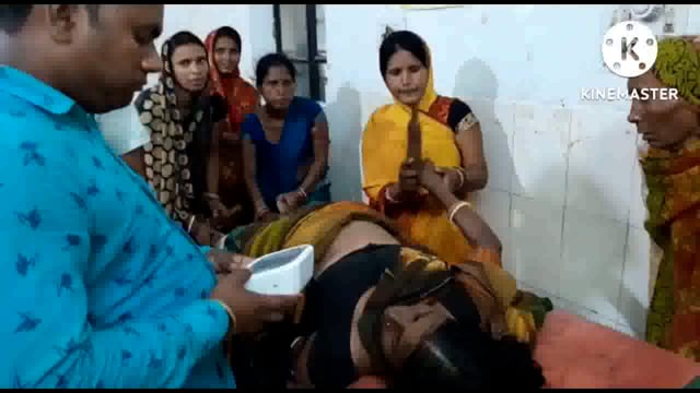 बिजली करंट लगने से मूर्छित छोटी भरतशीला गांव की महिला को फुल्लीडुमर अस्पताल के डॉक्टरों ने मृत घोषित किया