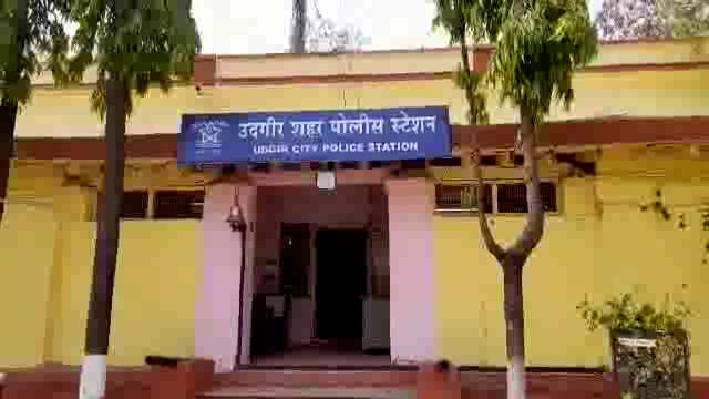 सामान्य रुग्णालयासमोरुन अज्ञात चोरट्याने ऑटोरिक्षा पळविला शहर पोलीस ठाण्यात गुन्हा दाखल