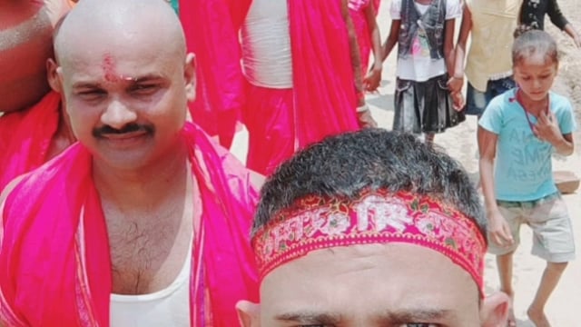 चानन  : रामसीर गांव के काली मंदिर प्रांगण में कलश शोभायात्रा के साथ रामधुन यज्ञ शुरू। 