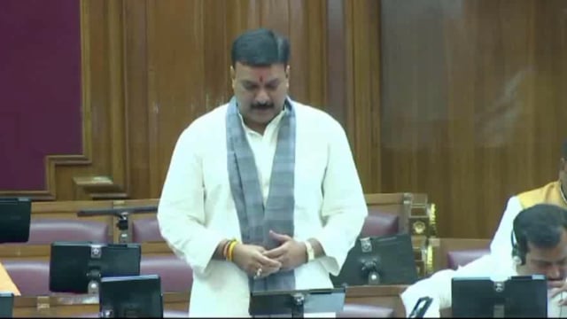 108 करोड़ रुपए की लागत से महोली की सड़कें होंगी दुरुस्त, महोली विधायक शशांक त्रिवेदी ने भेजा प्रस्ताव...