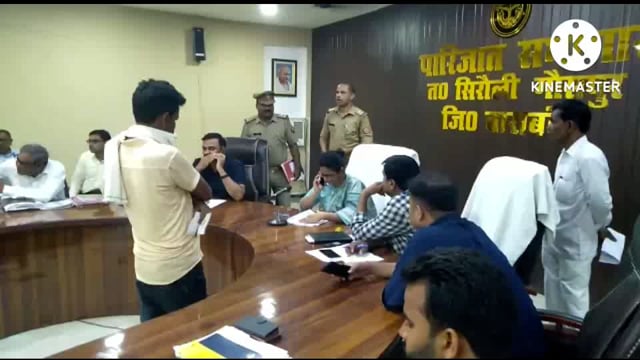 संपूर्ण समाधान दिवस पारिजात सभागार में उप जिलाधिकारी प्रिया सिंह की अध्यक्षता में हुआ शुरू 