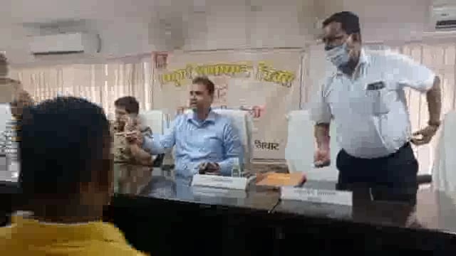 डीएम व एसपी की अध्यक्षता में संपन्न हुआ सिधौली में तहसील सभागार मेसंपूर्ण समाधान दिवस 140 में से8 शिकायत हुई   निस्तारित