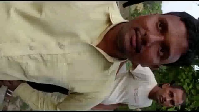 सांगीपुर मे पकड़ा गया गरीबों का निवाला,सरकारी राशन कालाबाजारी के लिए गोदाम में रखा गया 