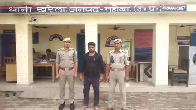 खरेला पुलिस ने वारन्टी अभियुक्त किया गिरफ्तार