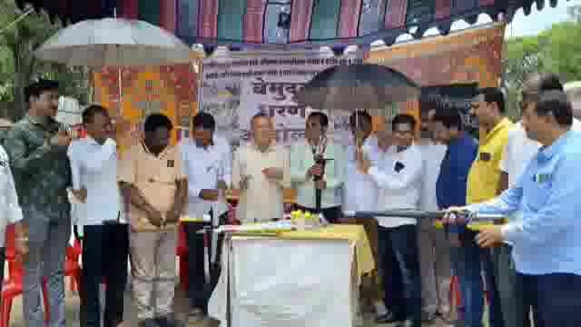 शहरातील आंदोलक पत्रकारांच्या जीवाला धोका पोलीस निरीक्षक गोरख दिवे यांना दिले निवेदन