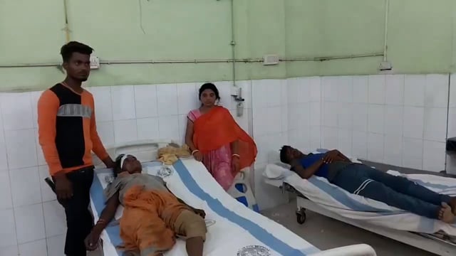 चंडी थाना क्षेत्र के दस्तूरपर गांव में मारपीट, दो जख्मी।