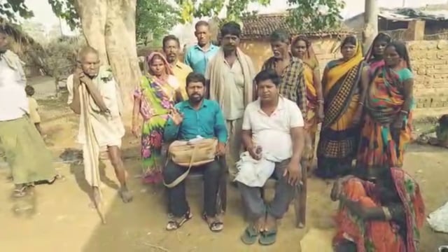 चानन  : रेवटा महादलित गांव में खेग्रामस सचिव ने चलाया सदस्यता अभियान। 