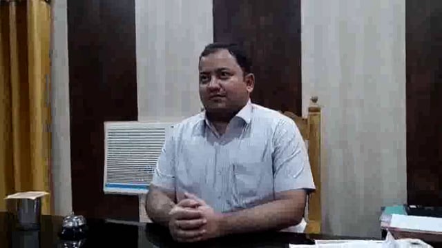 लहरपुर में ऑल इंडिया फेयर प्राइस शॉप डीलर्स फेडरेशन के द्वारा प्रधानमंत्री को संबोधित उप जिलाधिकारी को दिया गया ज्ञापन