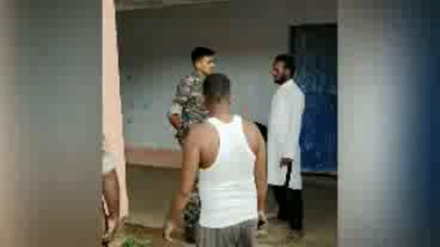 ताला तोड़कर विद्यालय के मध्यान्ह भोजन का चावल समेत अन्य सामान चोरी