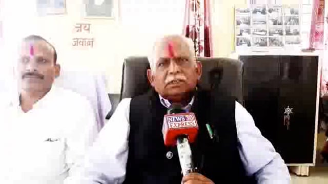 मोठ तहसील के बार भवन में आज सिविल जज जूनियर डिविजन मोठ के विदाई समारोह कार्यक्रम का आयोजन बार भवन मोठ में 