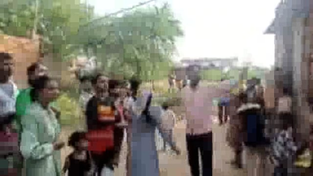 जालौन:दूसरी बीवी के साथ रह रही अपनी ही बेटी को मां ने मारा चाकू