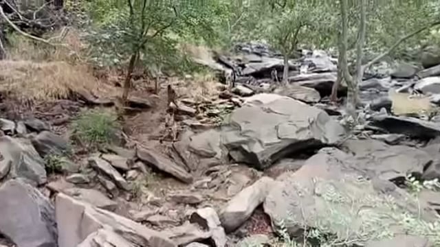 चुनार मिर्ज़ापुर: लखनिया दरी पर्यटक स्थल के चुना दरी दह में डूबे दो युवक