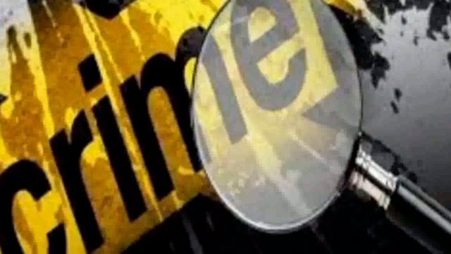 निसुन्दरा पुल के समीप वाहन जांच के दौरान दो लीटर देसी शराब व बाइक के साथ एक विक्रेता गिरफ्तार



