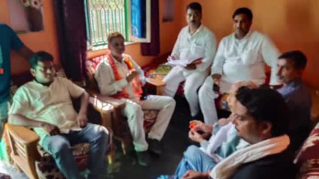 चुनार मिर्ज़ापुर: भाजपा के बूथ सशक्तिकरण कार्यक्रम का विधायक रमाशंकर सिंह पटेल ने कार्यकर्ताओं से किया संवाद