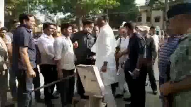 हैदरगढ़ पहुंचे डिप्टी सीएम बृजेश पाठक ने सीएचसी का किया औचक निरीक्षण, दिए  निर्देश