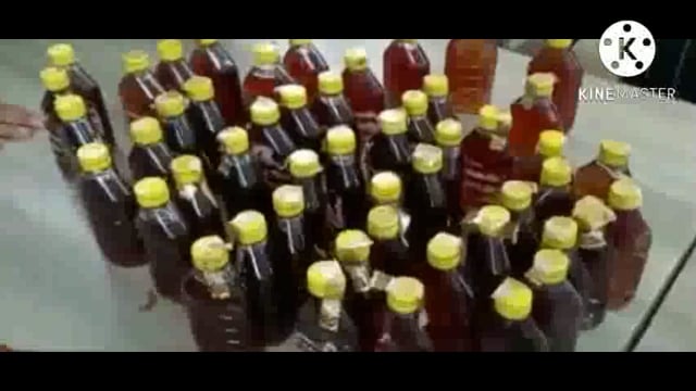 सिरसाकलार थाना पुलिस ने एक प्लास्टिक के थैले में 20 क्वार्टर देशी शराब के साथ एक व्यक्ति को किया गिरफ्तार