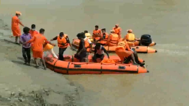 बाढ से बचाव के लिए माकड्रिल कर लोगों को किया गया जागरूक 