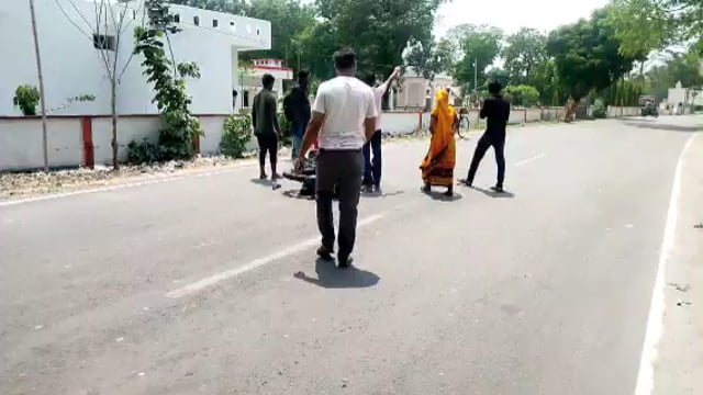 तरबगंज,, दो बाइक सवार में आमने-सामने हुई टक्कर एक हुआ गंभीर रूप से चोटिल