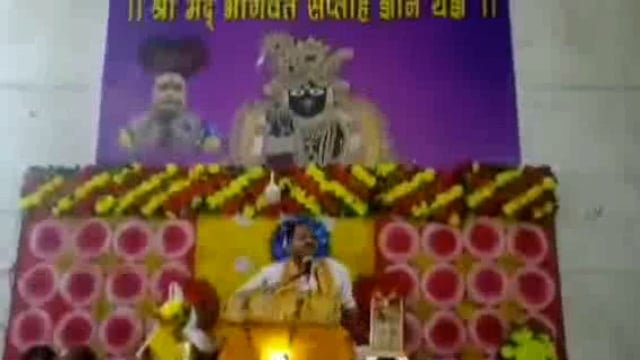 कोंच,ज्ञान प्राप्ति के लिए व्यक्ति को कम क्रोध,लोभ और मोह का त्याग करना चाहिए:दिनेश चंद्र शास्त्री