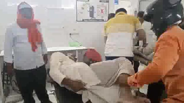 सड़क हादसे में राहगीर बुजुर्ग घायल