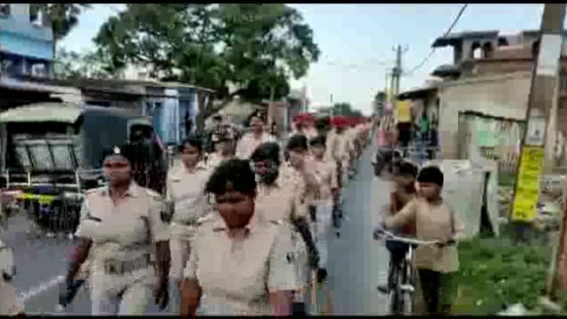 बकरीद पर्व को लेकर फ्लैग मार्च निकाला गया